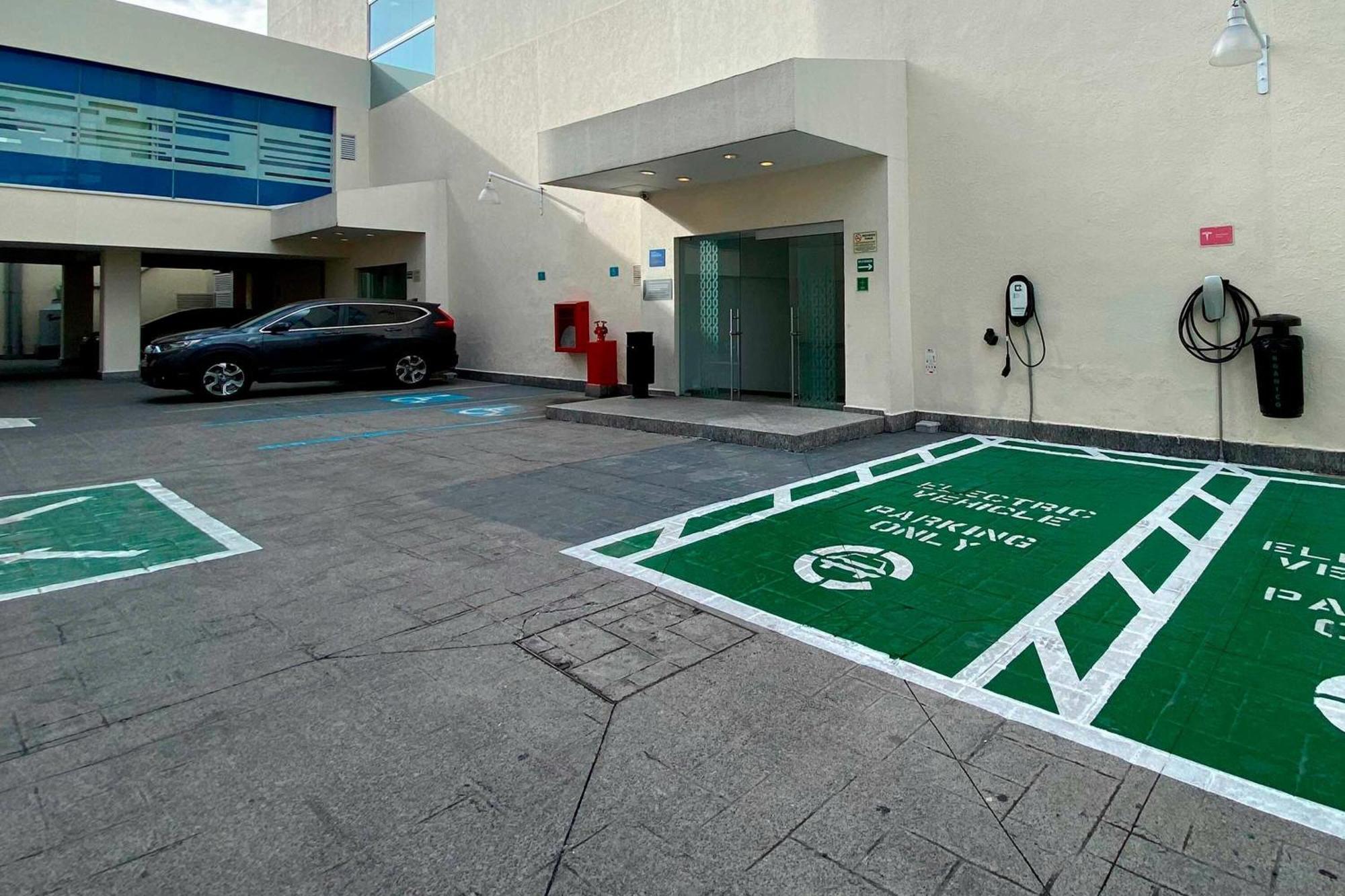 Hotel Mx Forum Buenavista Cdmx, Trademark By Wyndham
