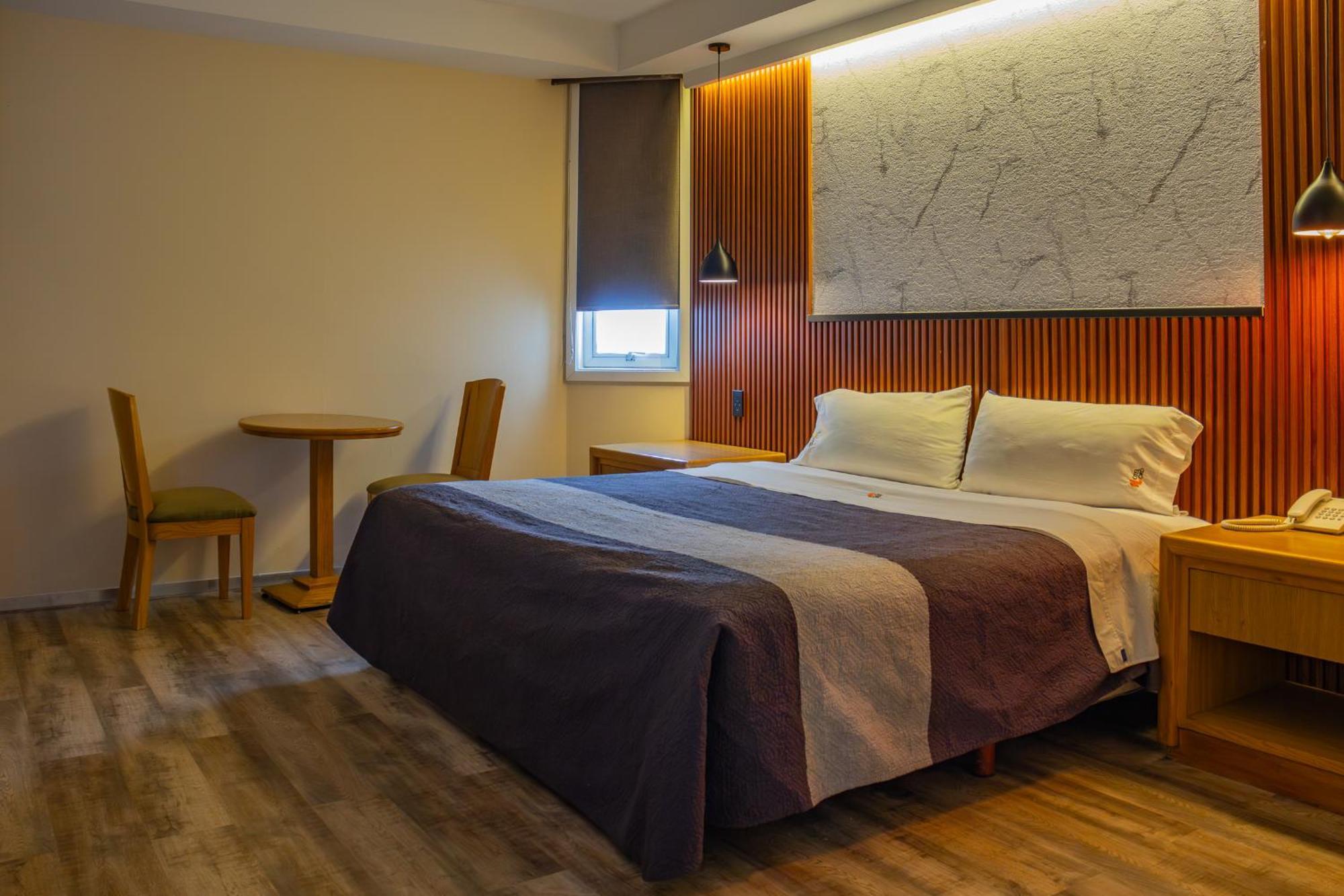 Hotel Lord (Adults Only)