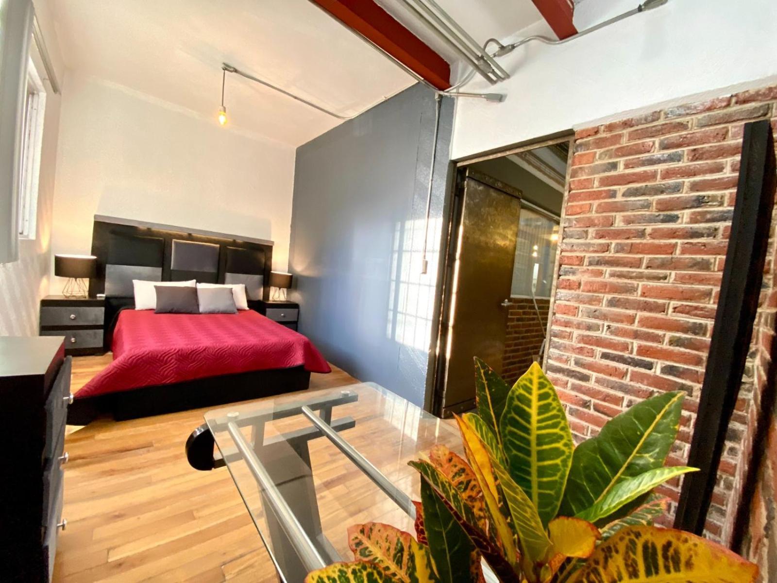 Rhm Spaces - Reforma - Mexico City
